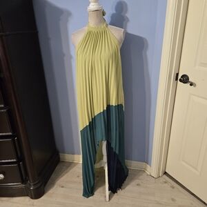 One One Six Medium Womens Dress